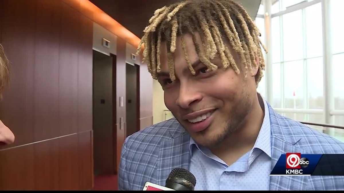 Chiefs introduce 'Honey Badger' Tyrann Mathieu