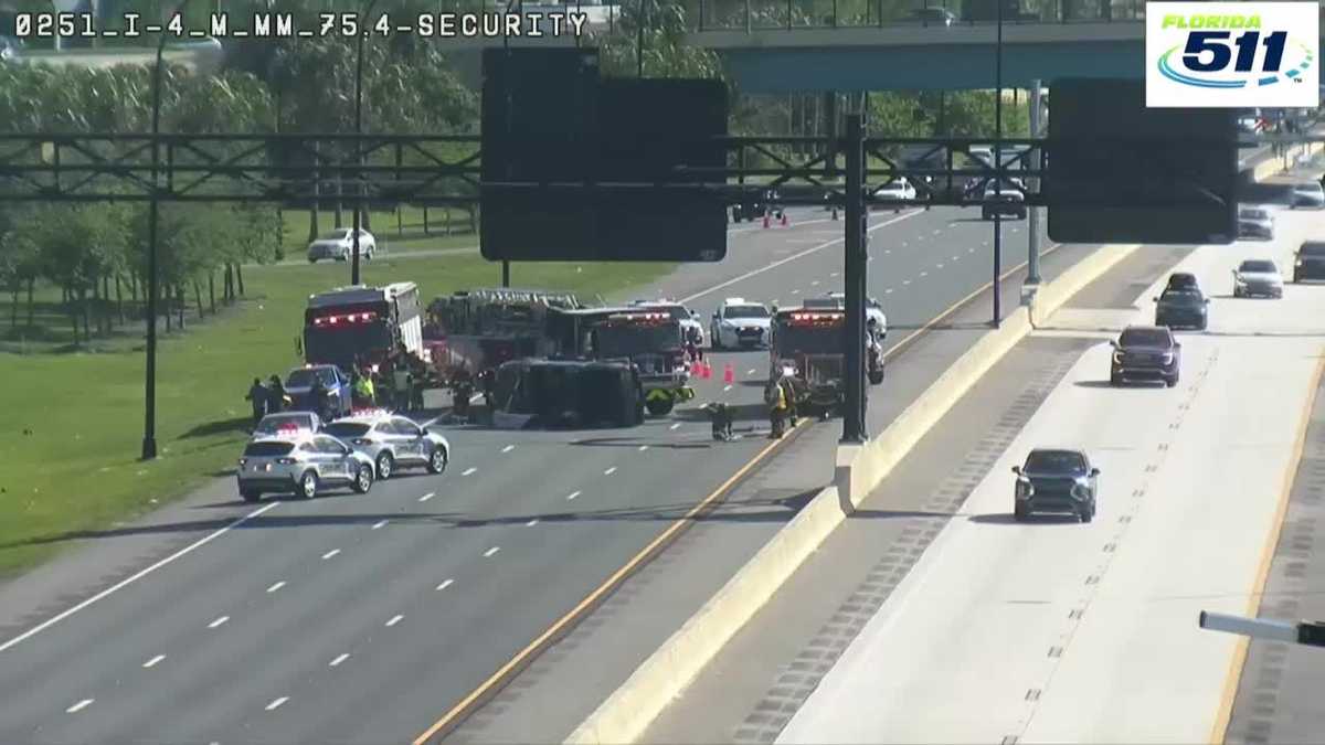 Crash closes eastbound I-4 in Orange County
