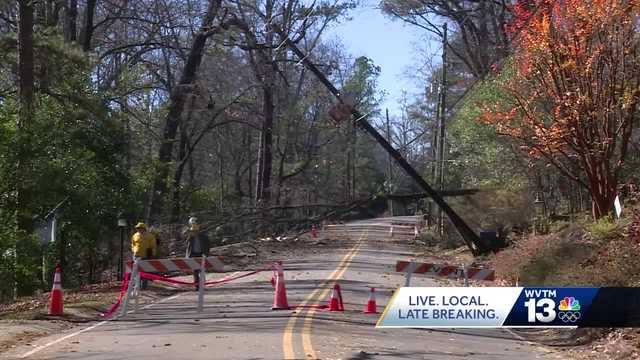 Crews clean up after weekend storm damages Mountain Brook homes - Vimarsana News