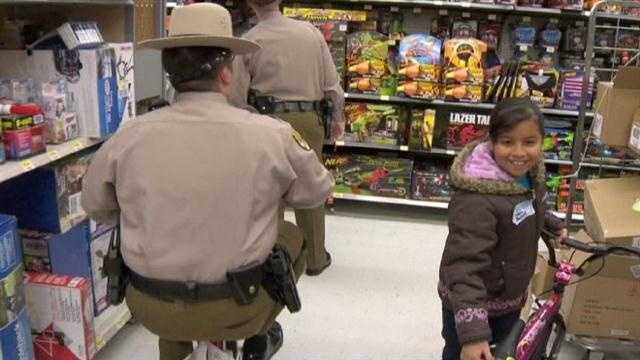 Kids in need Shop with a Cop