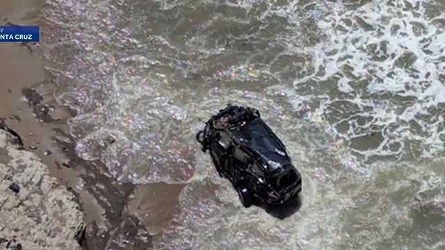 Driver dies after car plunges more than 400 feet off cliff near Davenport