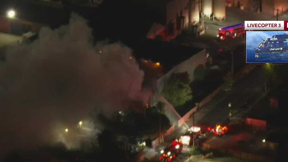 Crews battle large commercial structure fire in south Sacramento
