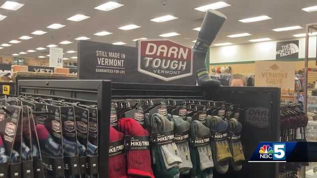 Lenny's Shoe & Apparel raises fund to end hunger with sale of "Whale Tails" socks - Vimarsana News