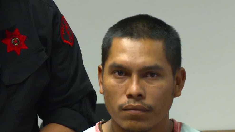 Trial delayed for man accused of killing Des Moines mother and 2 children