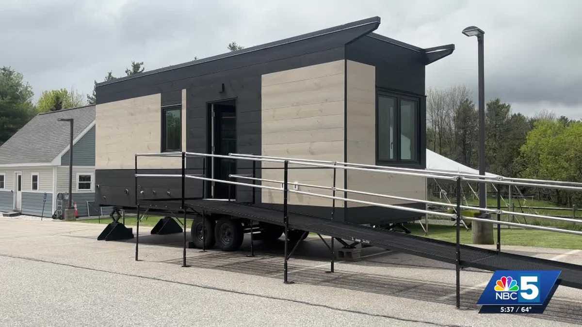 Innovative modular home unveiled in Middlebury designed to give more flexible housing options