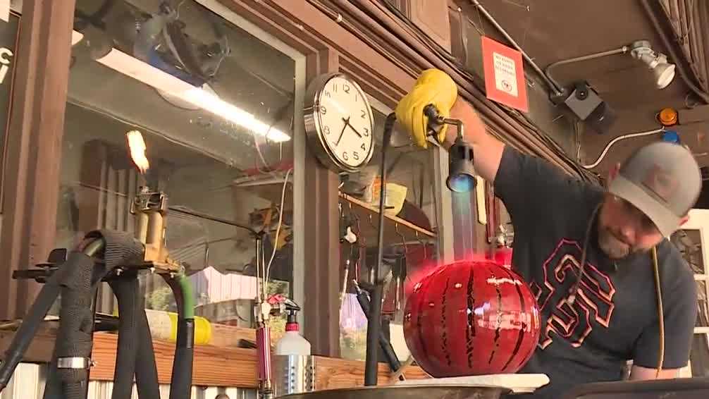Volunteers wanted for 12th annual 'Glass Pumpkin Patch' - KSBW