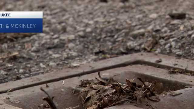 Did leftover leaves create widespread flooding in Milwaukee? 