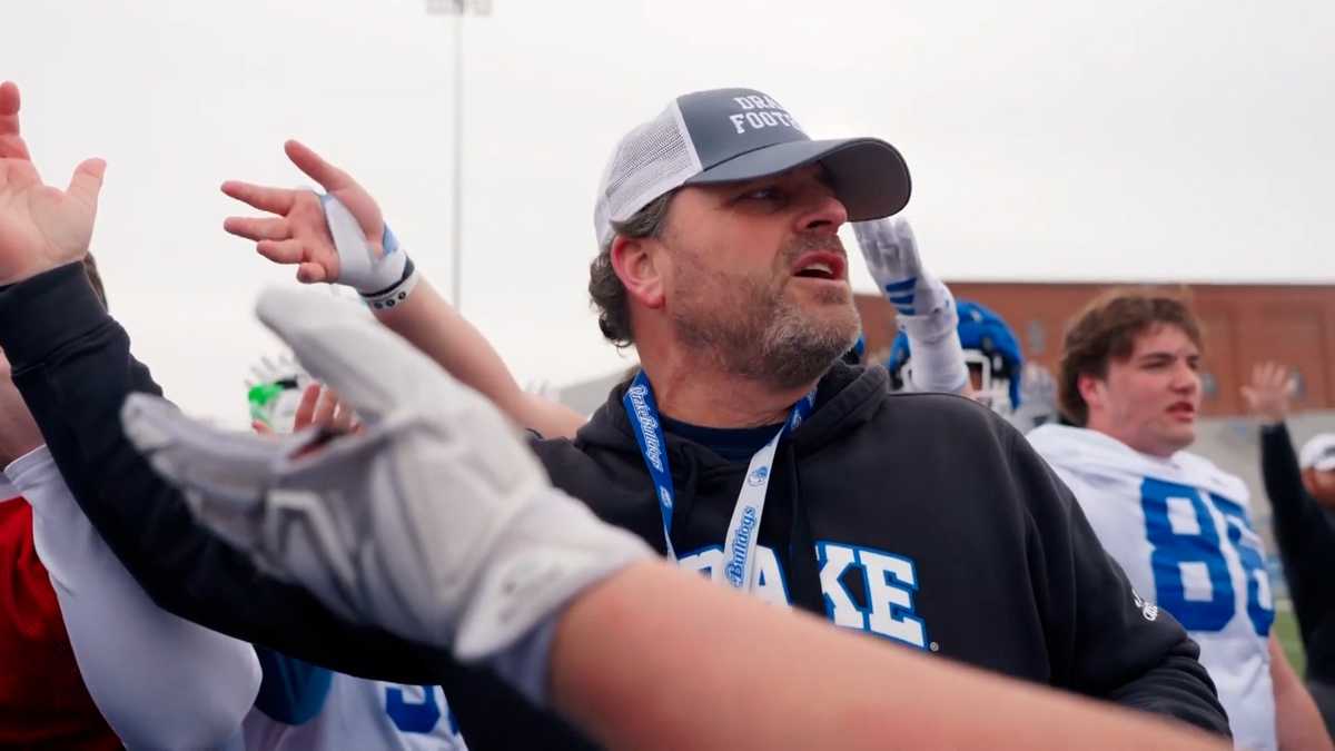 New coach Matt Walker brings frantic 'top gun' offense to Drake football