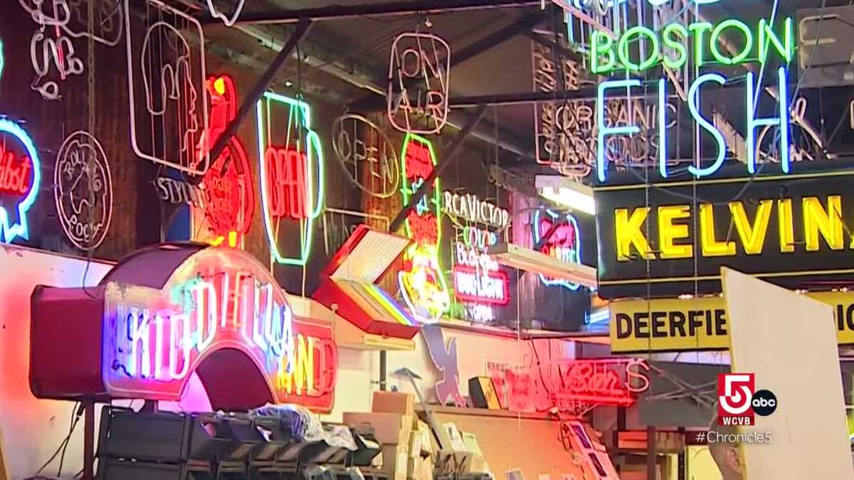 Need for neon keeps Somerville, Mass., sign shop running