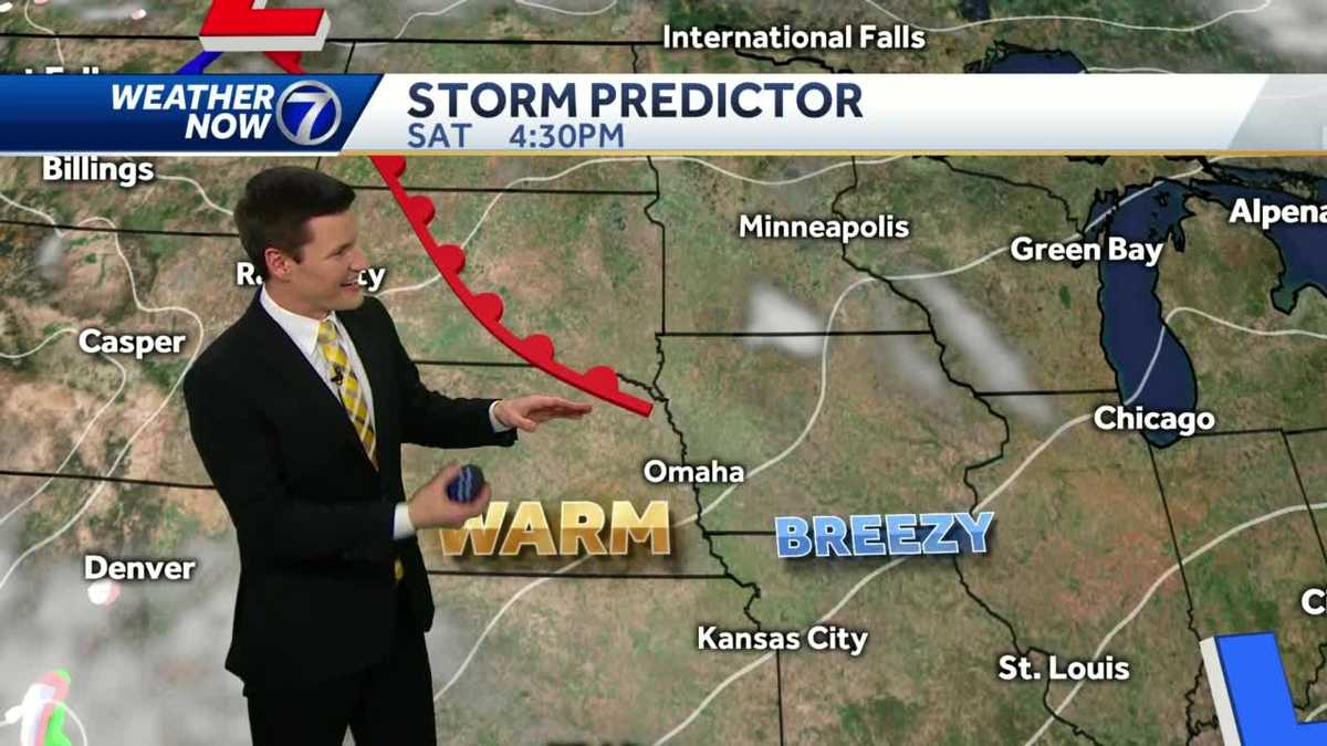 Springlike temperatures stick around through the weekend