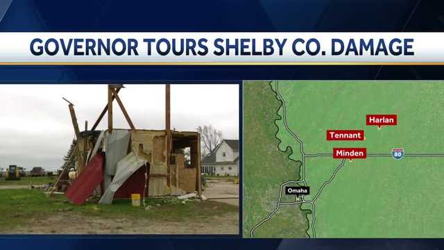 Iowa Governor Kim Reynolds tours damage in Shelby County - Vimarsana News
