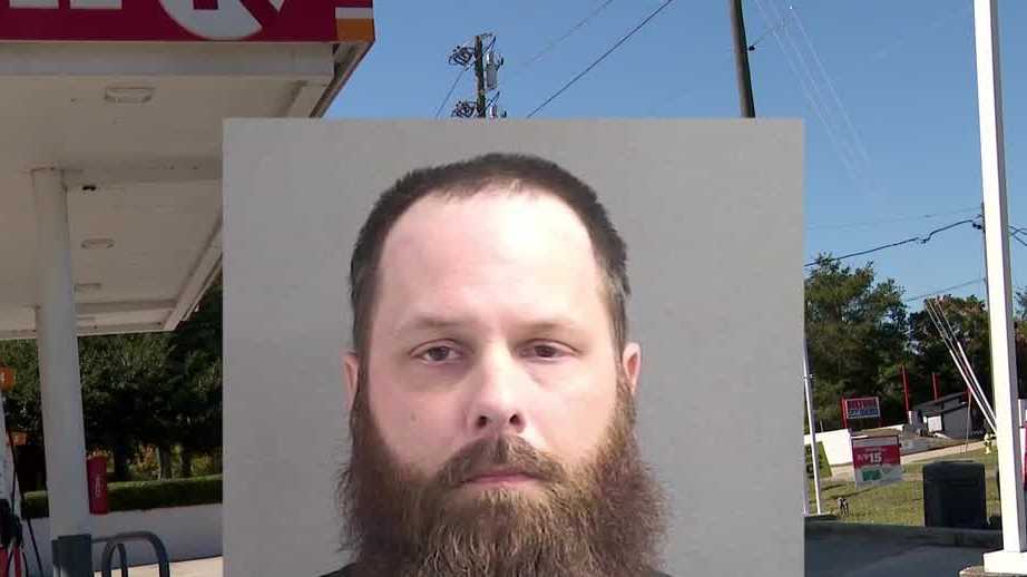 Florida father arrested after confronting daughter's alleged drug dealer