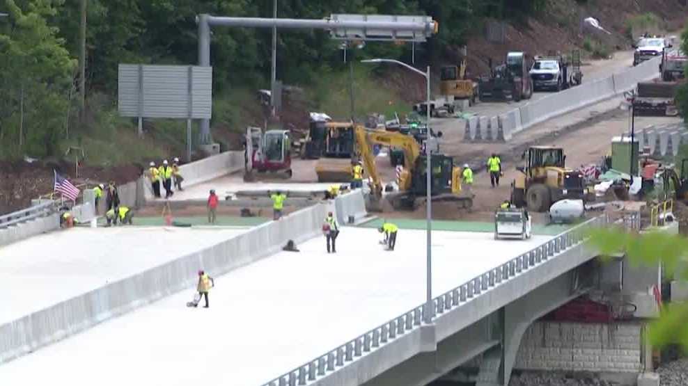 Parkway East Commercial Street Bridge scheduled to reopen Monday evening