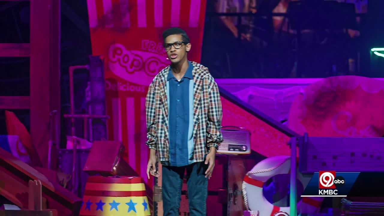 Olathe East High School graduate up for Tony Award - Vimarsana News