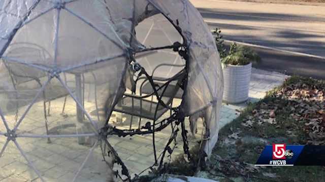 Igloo outside Westford, Massachusetts restaurant catches fire - Vimarsana News