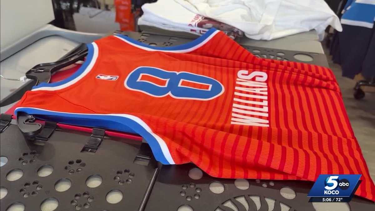 Thunder fans show support for Jalen Williams during Monday's game - KOCO