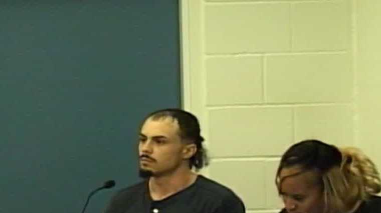 Man breaks into apartment, assaults woman in Orlando, police say