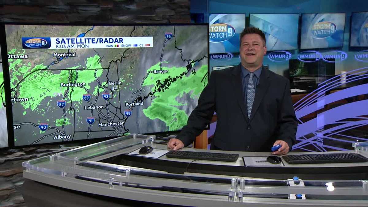 Watch Mostly cloudy with passing shower