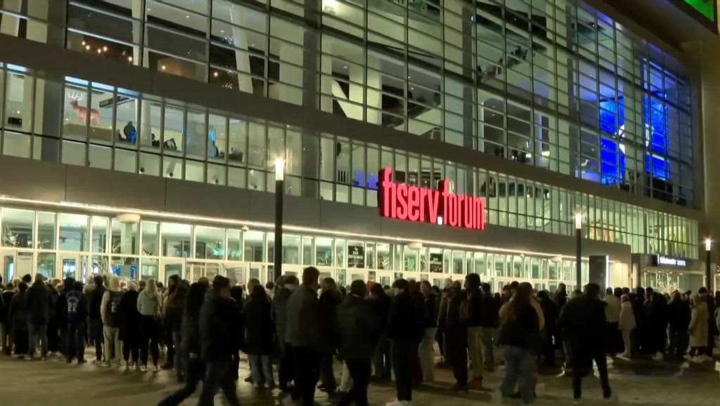 Bucks game postponed because Dallas can't get to Milwaukee