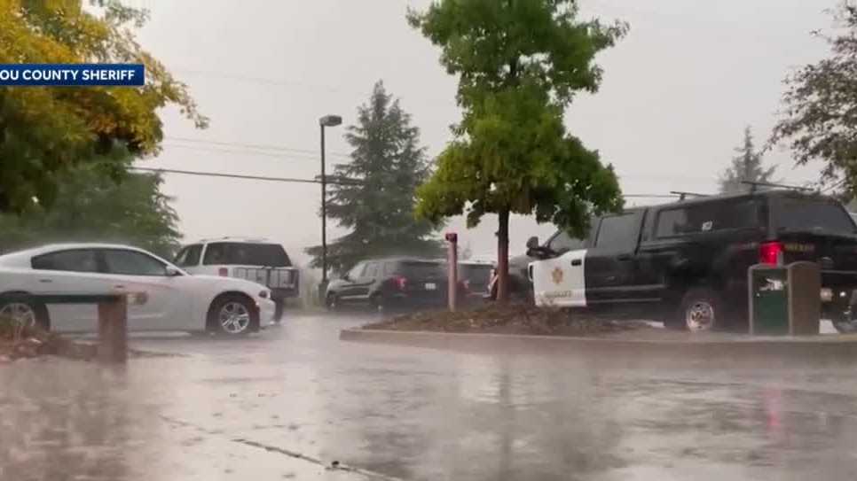 Video Rain falls near deadly McKinney Fire in Siskiyou County