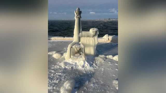 KOCO 5 viewer's pictures shows frozen conditions at Lake Hefner - Vimarsana News