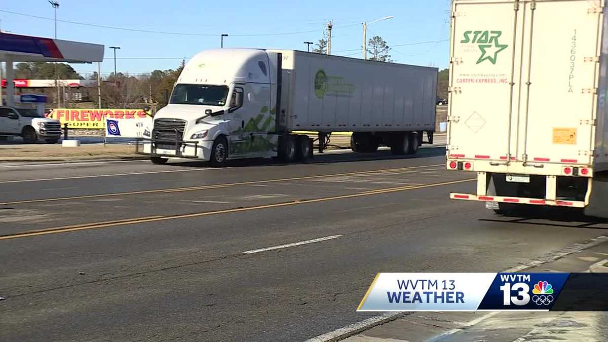 Truck drivers stuck in Central Alabama again because of icy roads across the Southeast