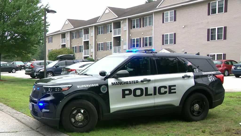Large police presence at Manchester apartment complex
