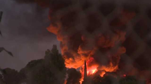 Large fire at fruit packing facility east of Stockton - Vimarsana News