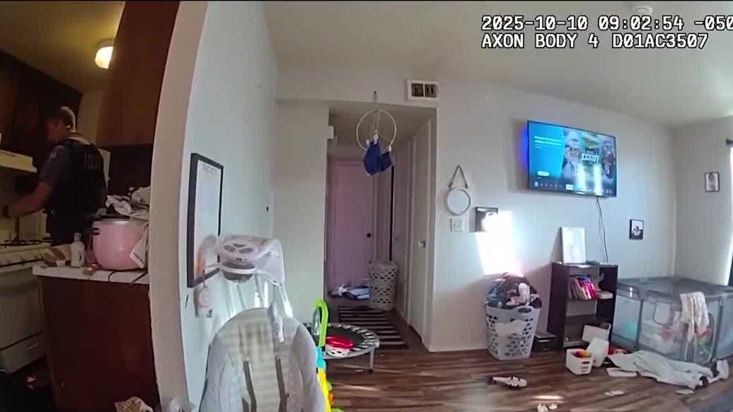 Enid mom allegedly locked kids in bedroom inside filthy apartment(00)