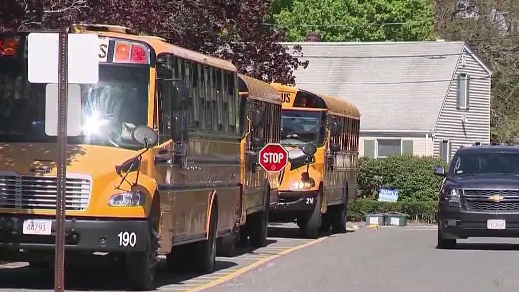 Tougher penalties ahead for drivers who ignore school bus warning lights