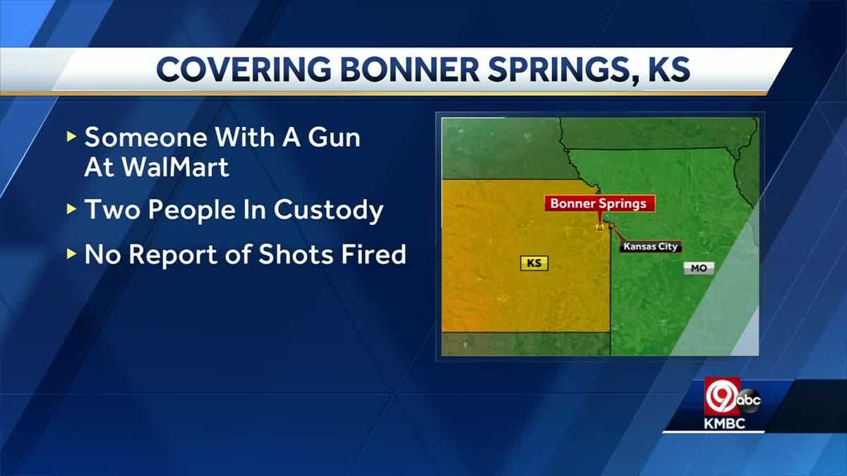 Felon steals gun in Bonner Springs Walmart parking lot
