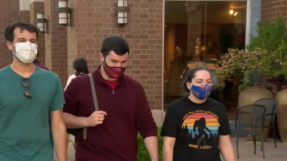 California businesses expected to comply with mask mandate extension