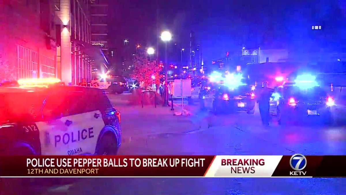 Omaha police deploy pepper balls, arrest four in fight(02)