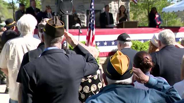 Memorial Day ceremony at Wood National Cemetery honors fallen soldiers