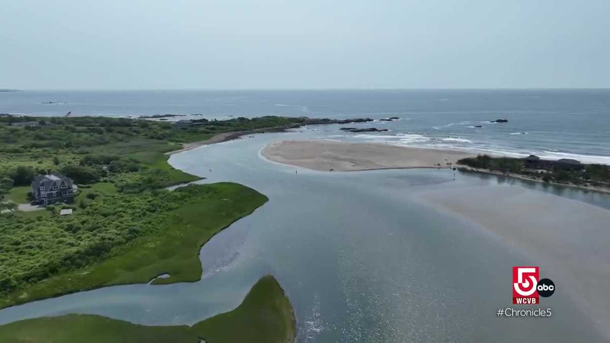 Rhode Island's Narrow River is a peaceful paradise