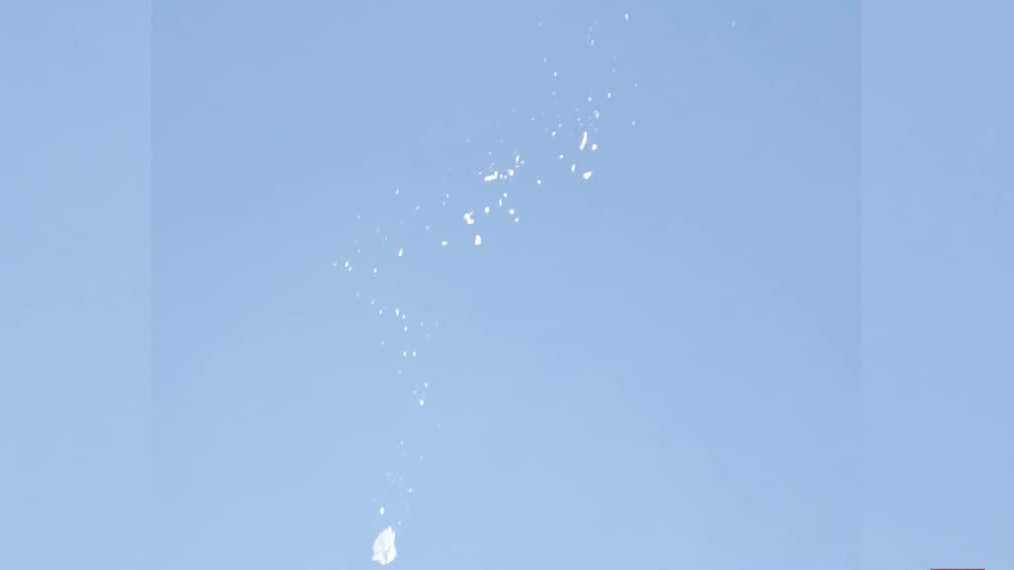 Witness captures moment suspected spy balloon is shot down - Vimarsana News