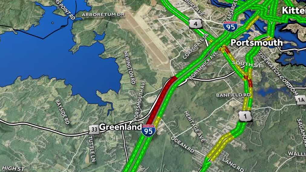 Crash shuts down southbound lanes of I95 in Greenland, NH