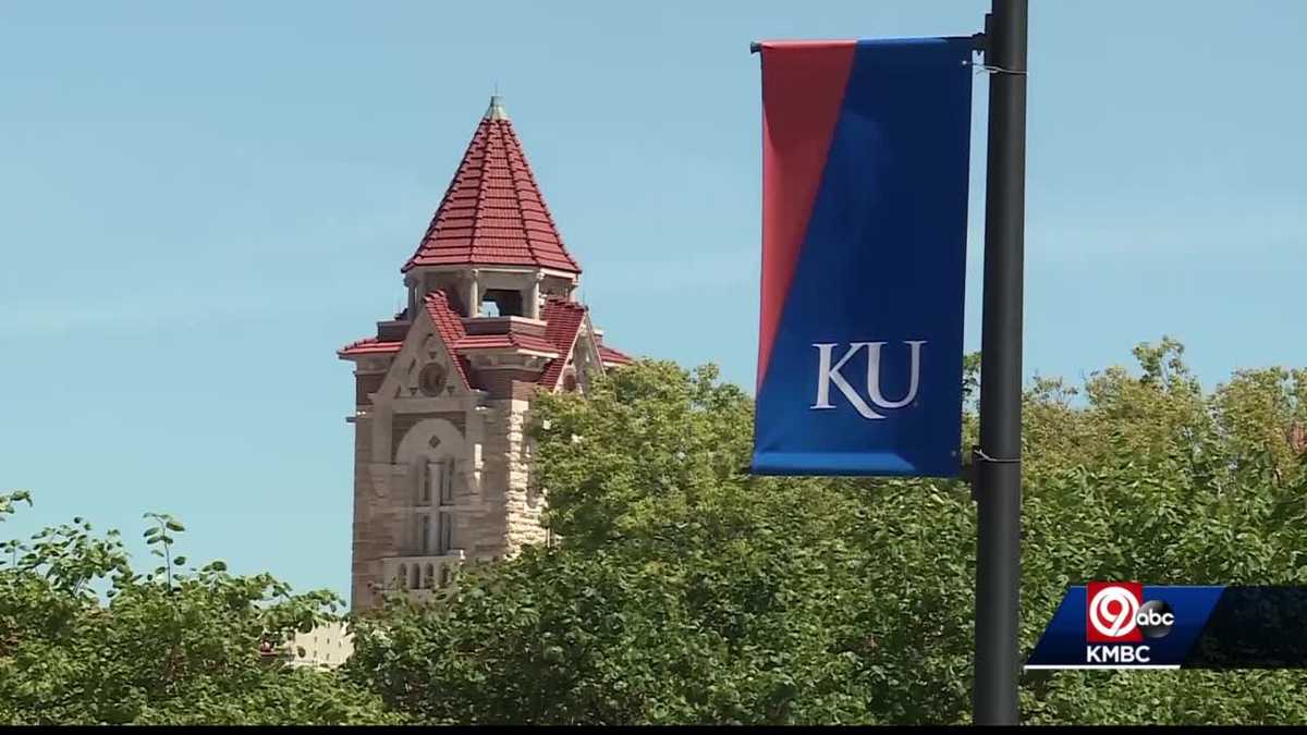 KU student starts petition to require students, staff to get COVID19