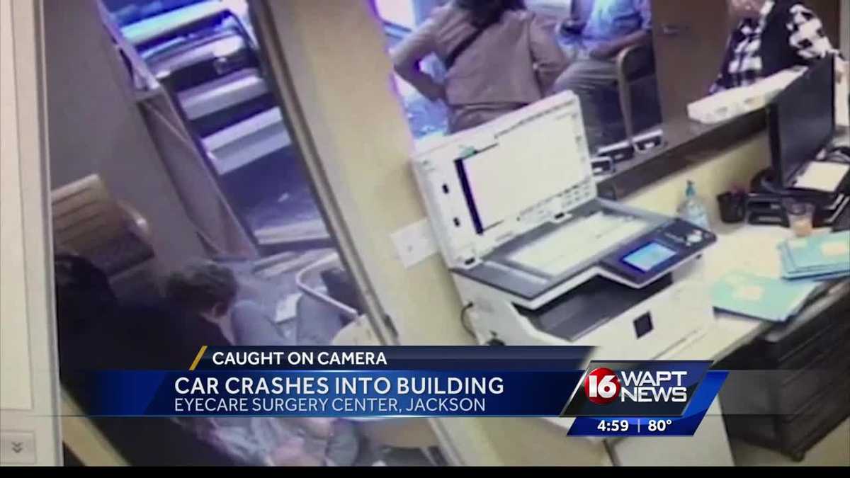 5 taken to hospital after vehicle crashes into business