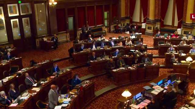 Senate passes Gov. Reynolds' state government restructuring plan - Vimarsana News