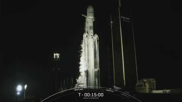 SpaceX scrubs Falcon Heavy launch - Vimarsana News