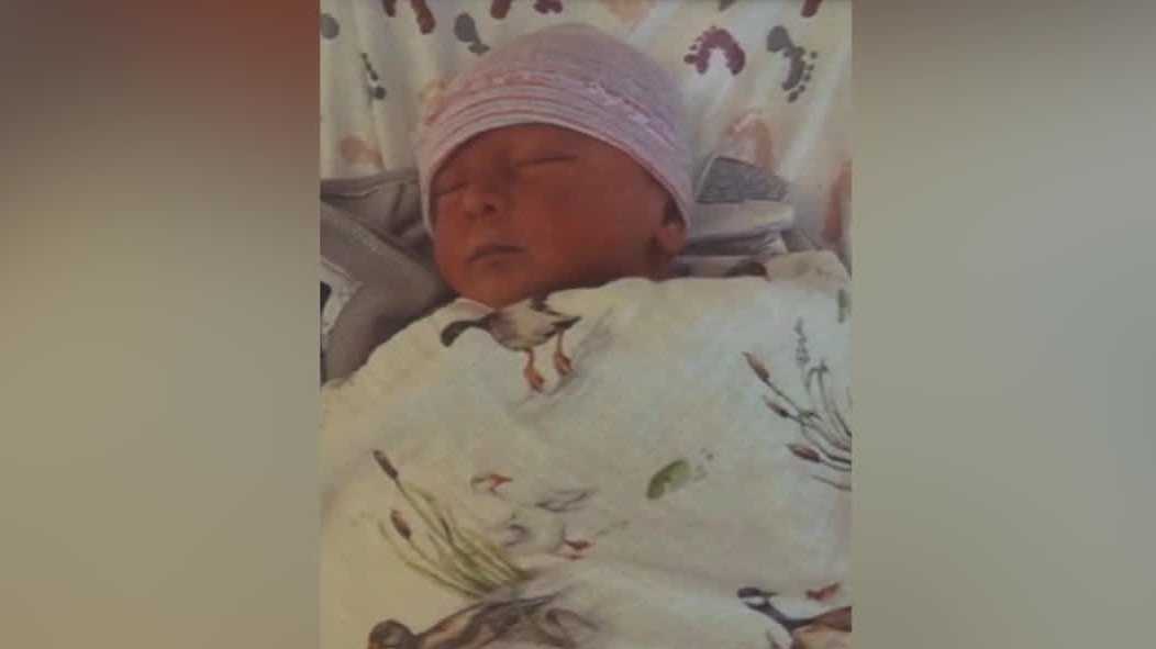 Clay County couple welcomed baby on highway
