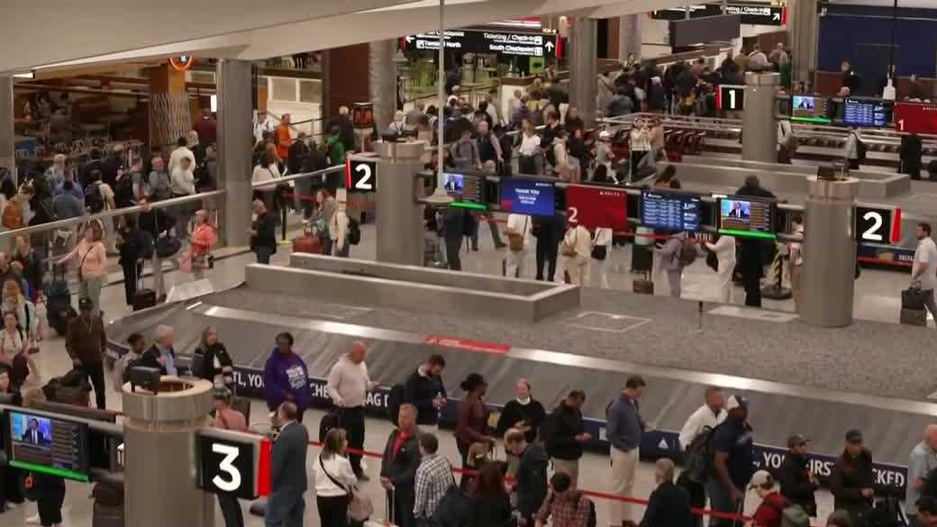 PolitiFact: Why TSA agents remain unpaid during partial government shutdown