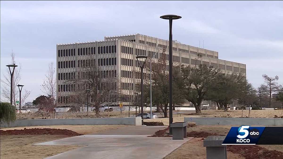 DHS worker charged for taking child believed to be in danger
