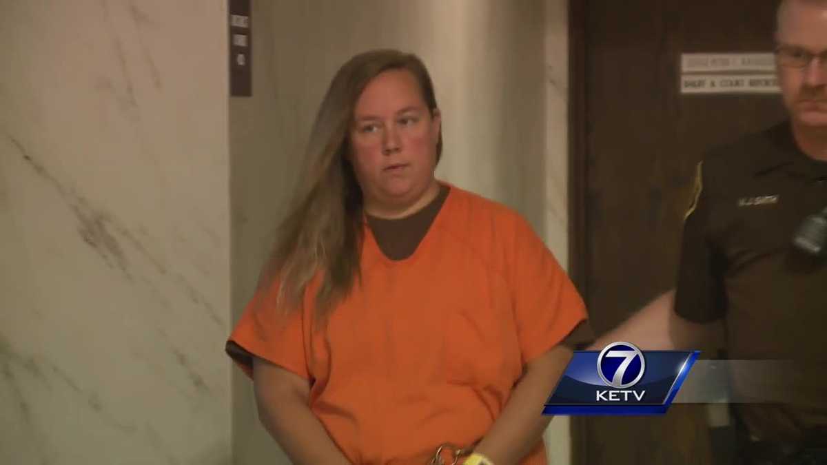 Patricia Urbanovsky sentenced in Douglas County for felony thefts - KETV