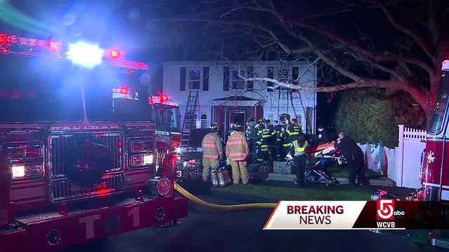 Firefighters battle Christmas Eve blaze in Waltham, Massachusetts home - Vimarsana News