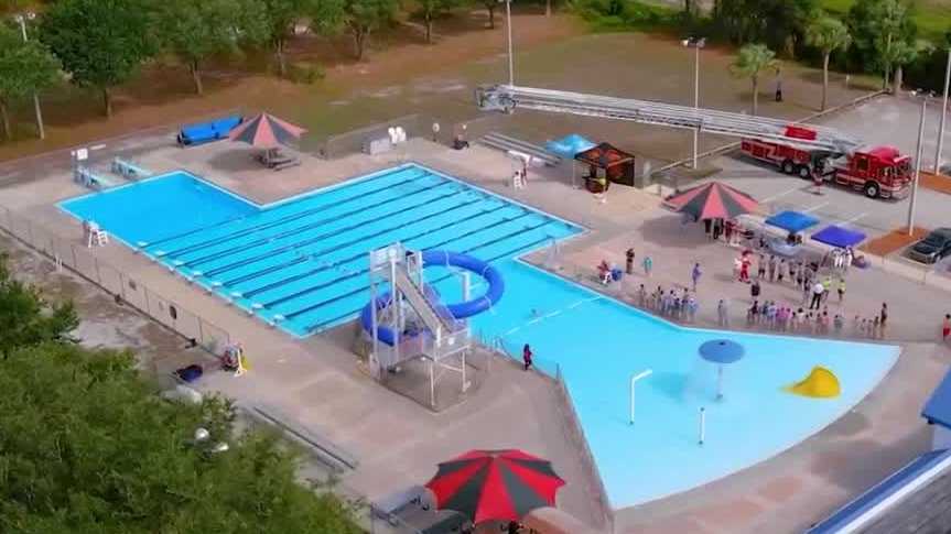 Palm Bay residents urge city to keep aquatic center open