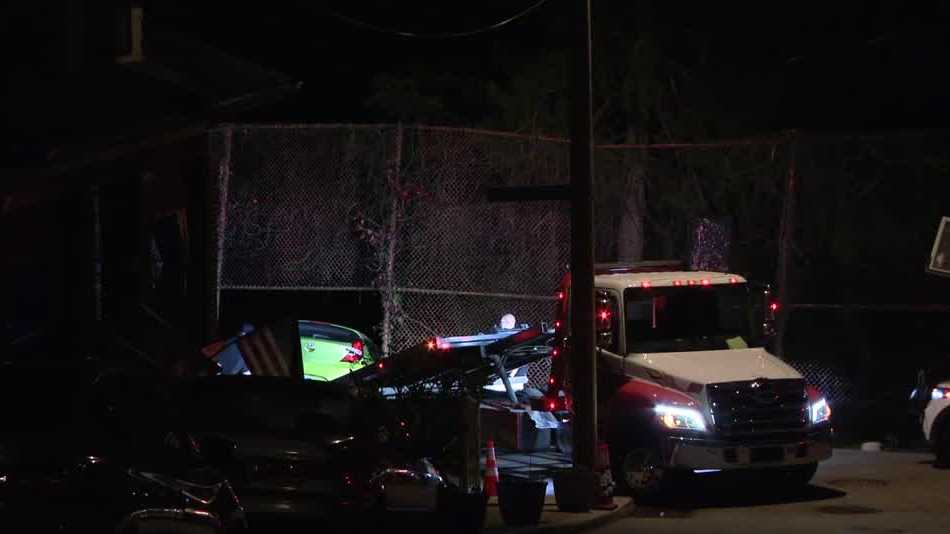 Crash in Pittsburgh sends 1 to hospital after car goes over embankment