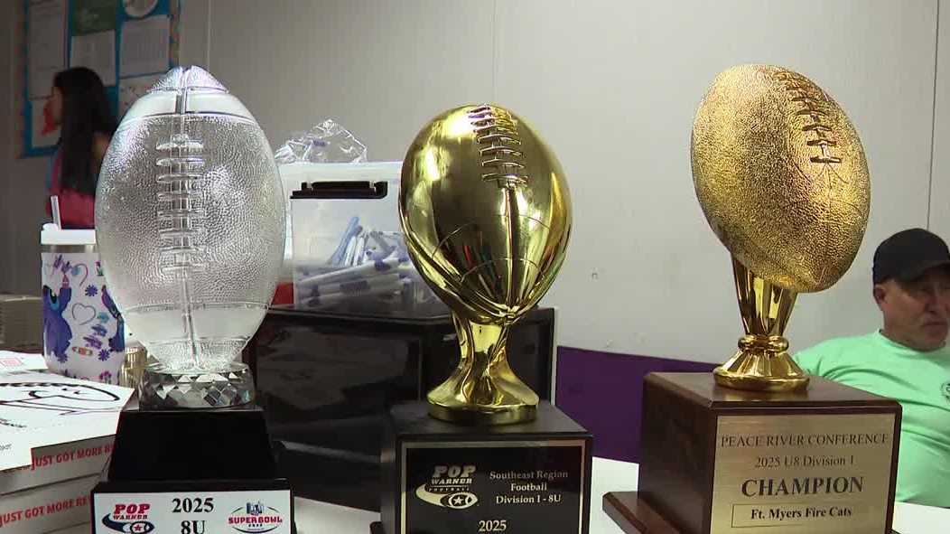 8U and 9U Fort Myers Firecats celebrate national championships back on the Gulf Coast