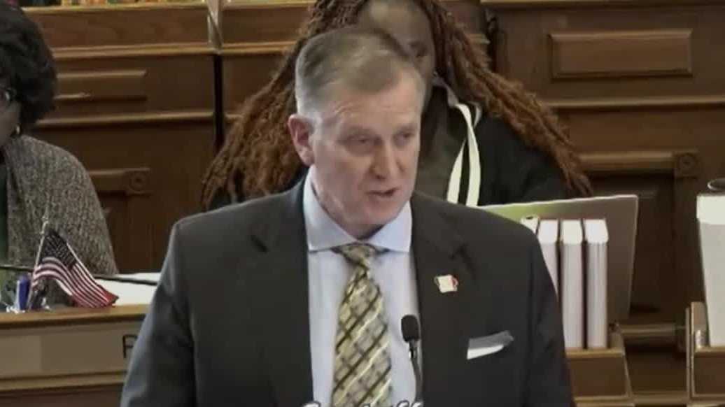 Iowa House passes bill creating drug-free zones around homeless shelters